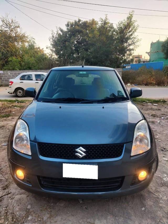 https://images10.gaadi.com/usedcar_image/4299433/original/processed_ae221326ed381232c9f03974dc2bad7c.jpg?imwidth=6401