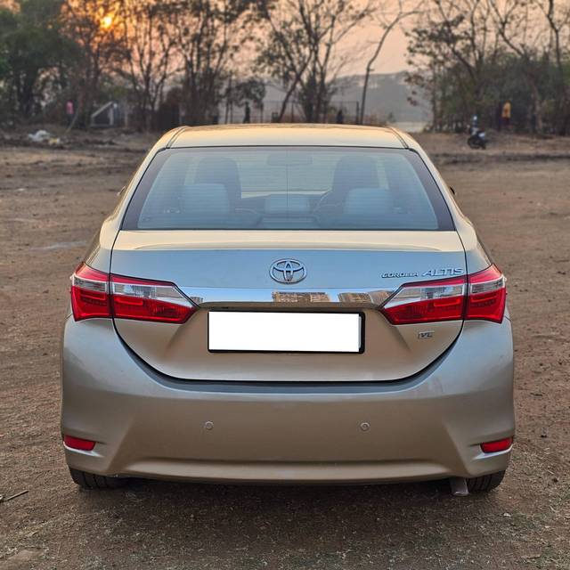 https://images10.gaadi.com/usedcar_image/4299446/original/processed_e1160f7721923ba57c915fc30e0ef3d8.jpg?imwidth=6402