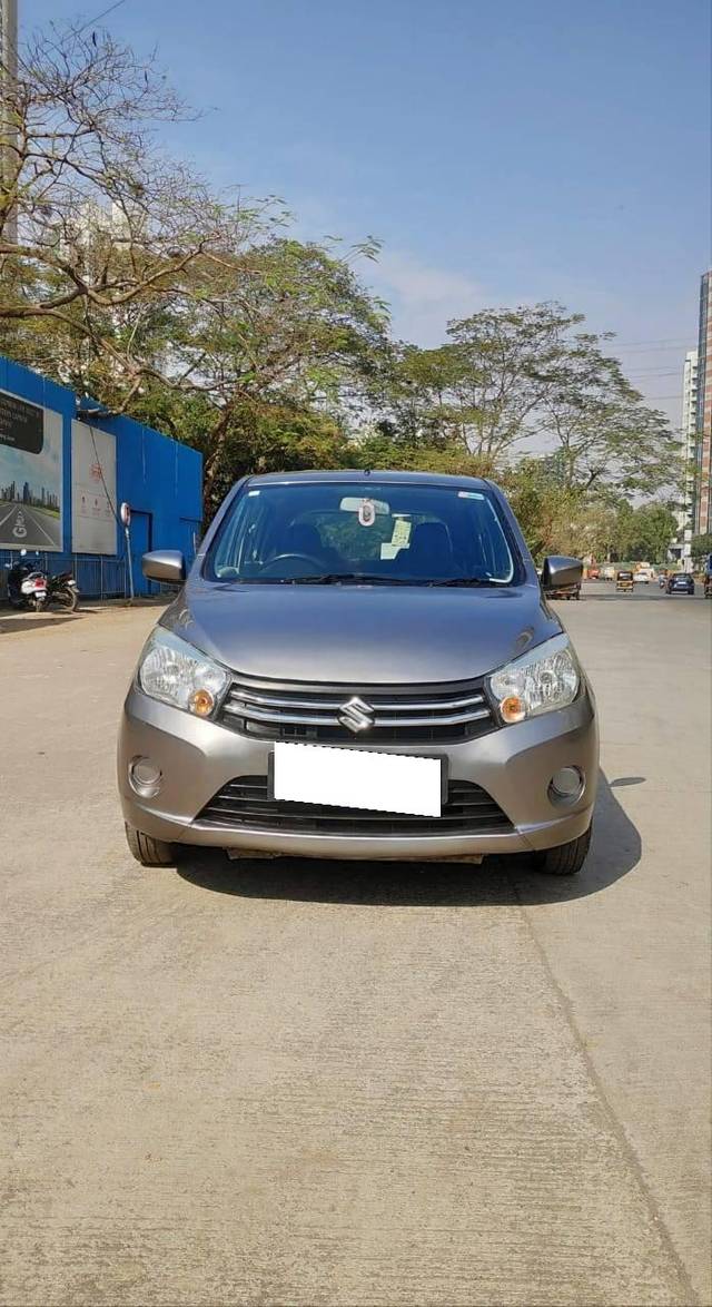 https://images10.gaadi.com/usedcar_image/4299470/original/processed_9af176a6fa3f56a4e56a27829fcf21cc.jpg?imwidth=6400