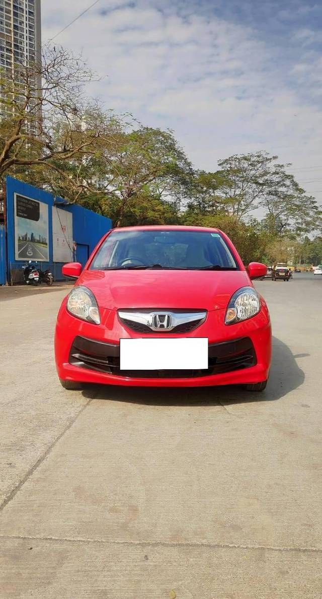 https://images10.gaadi.com/usedcar_image/4299472/original/processed_e43f68d2eafdb921b00f14c89128a63d.jpg?imwidth=6400