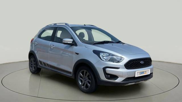 https://images10.gaadi.com/usedcar_image/4299477/original/ab2371ca2a036ed0816fb08ac06f7f63.jpg?imwidth=6400