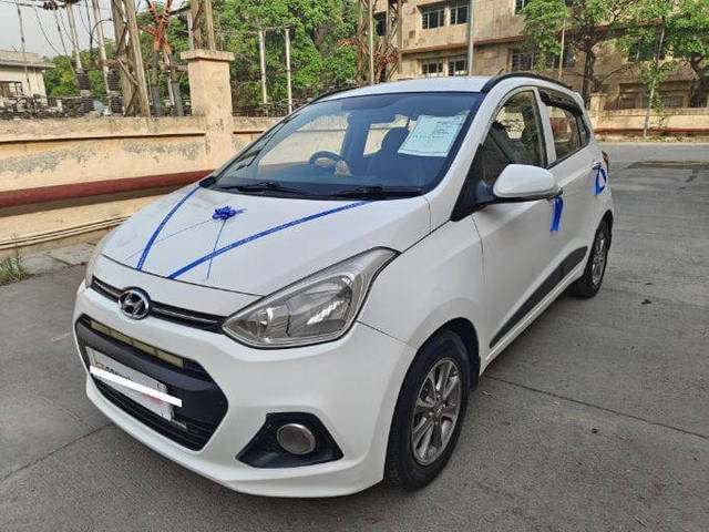 https://images10.gaadi.com/usedcar_image/4299537/original/60885ffc63c797313a679e8e23a4877d.png?imwidth=6402