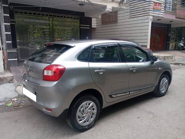 https://images10.gaadi.com/usedcar_image/4299553/original/processed_66a2ff07ea92e67700d569731367df73.jpg?imwidth=6401