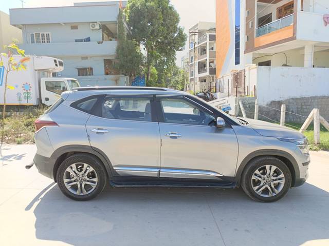 https://images10.gaadi.com/usedcar_image/4299559/original/74fab1d3e68d88ab5800b5d02d07ab08.jpg?imwidth=6401