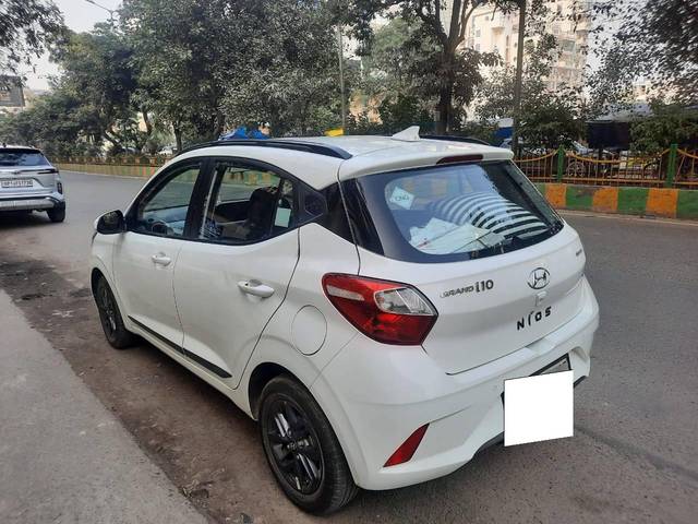 https://images10.gaadi.com/usedcar_image/4299589/original/processed_2f10e98e909bc95e0d7ddb831ba8f929.jpg?imwidth=6402