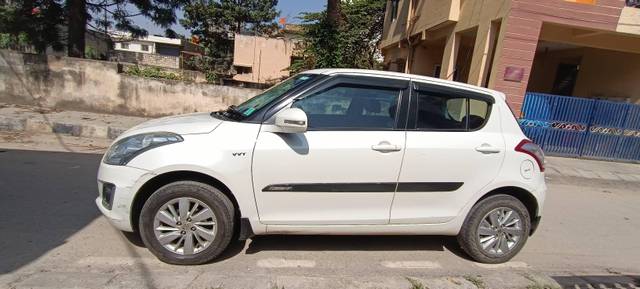 https://images10.gaadi.com/usedcar_image/4299597/original/processed_c99a02f8d1d8f099f6004eb4b367ae66.jpg?imwidth=6400