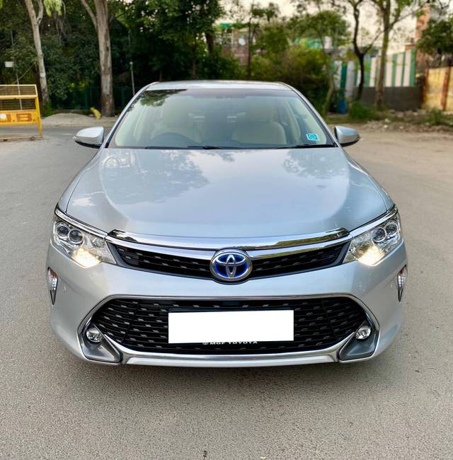 https://images10.gaadi.com/usedcar_image/4299602/original/processed_8d8c77275dad34d98deabe5791227cfc.jpg?imwidth=6400