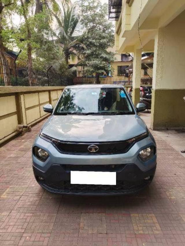 https://images10.gaadi.com/usedcar_image/4299628/original/fe2e2679a1af9c204f5f23be8135747d.jpg?imwidth=6402