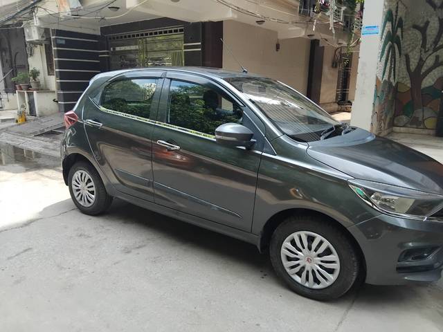 https://images10.gaadi.com/usedcar_image/4299679/original/38b9ef8396b8780ea61fc26923d1f33d.jpg?imwidth=6400