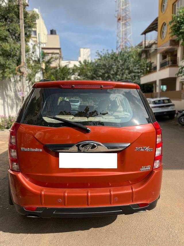 https://images10.gaadi.com/usedcar_image/4299704/original/processed_35a4aeea71447031ea419f7666bb924c.jpg?imwidth=6402