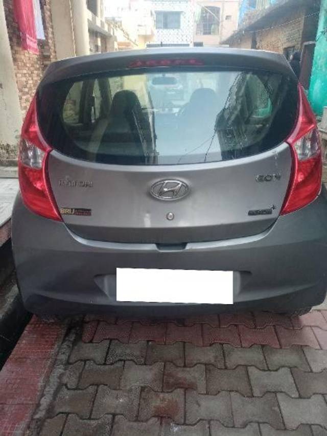 https://images10.gaadi.com/usedcar_image/4299711/original/processed_b4a72efa-5eca-436c-b79b-80f764da86d1.jpg?imwidth=6400