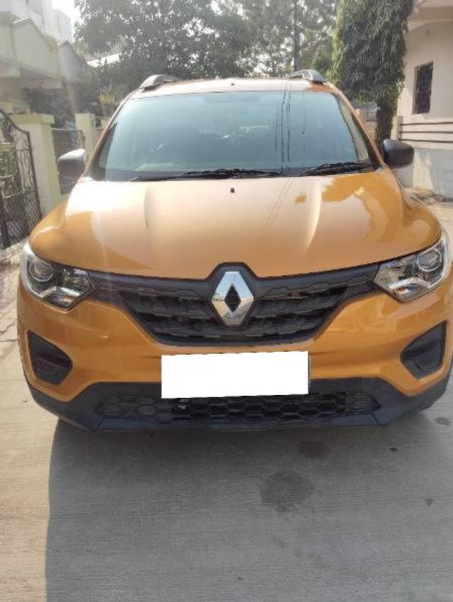 https://images10.gaadi.com/usedcar_image/4299721/original/processed_a0be0483-07a1-43ec-a406-b41c1a1452d5.jpg?imwidth=6402