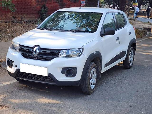 https://images10.gaadi.com/usedcar_image/4299725/original/processed_afd5437c4e35781cf413421009079752.jpg?imwidth=6402