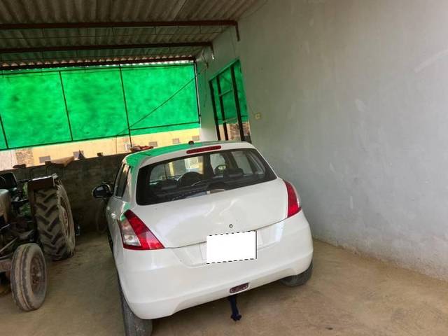 https://images10.gaadi.com/usedcar_image/4299755/original/processed_92f802a6-0ab1-48c3-b3c5-8940646cbf45.jpg?imwidth=6401