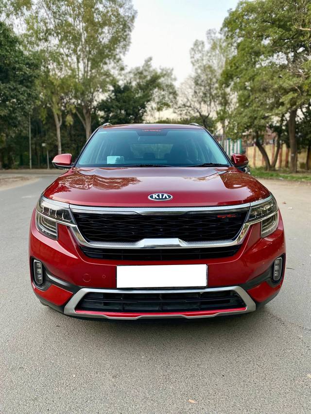 https://images10.gaadi.com/usedcar_image/4299765/original/processed_89789f072ccfd47ff51ac8edcd835e67.jpg?imwidth=6400