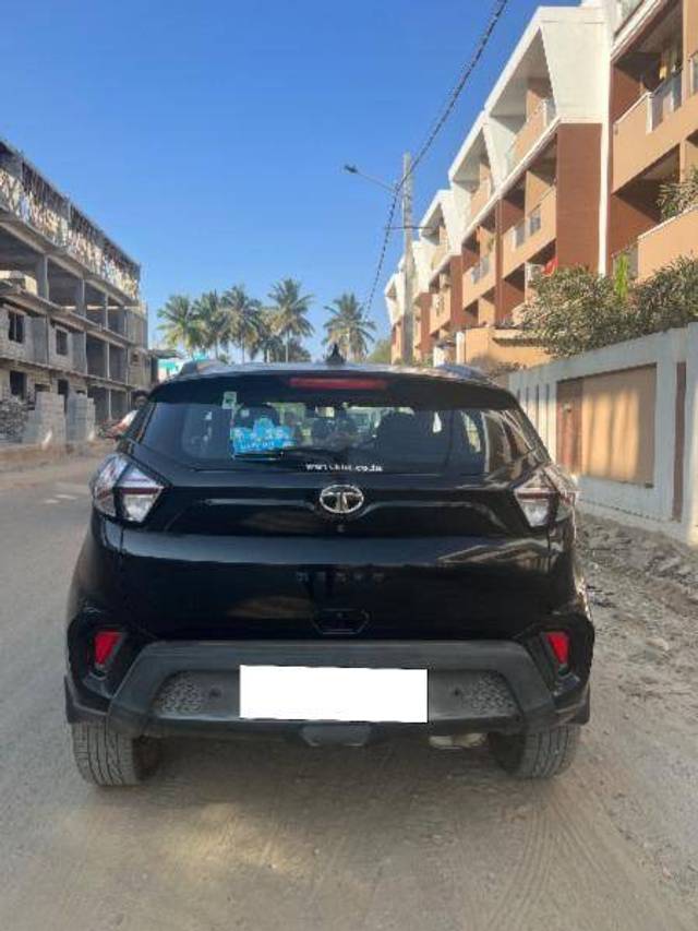 https://images10.gaadi.com/usedcar_image/4299848/original/b6943f3b77e4fea5b4196707f7380f04.jpeg?imwidth=6401