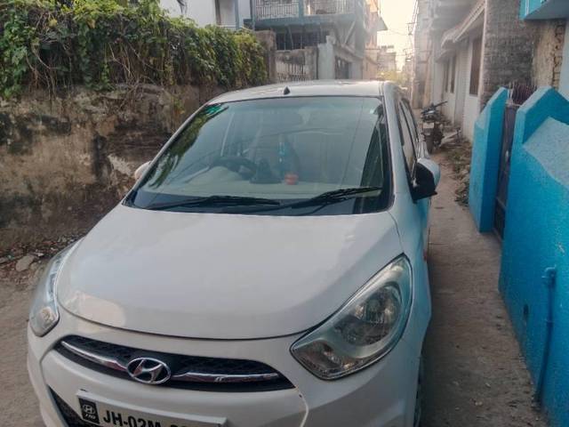 https://images10.gaadi.com/usedcar_image/4299902/original/processed_fd82b51f-6277-425a-a1d7-4bac92f8f778.jpg?imwidth=6401