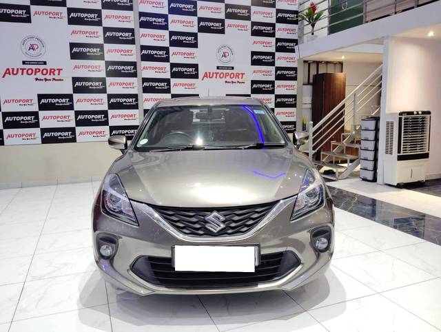 https://images10.gaadi.com/usedcar_image/4299910/original/processed_ddf37fac68e2dc62b7cffe933892c17e.jpg?imwidth=6400