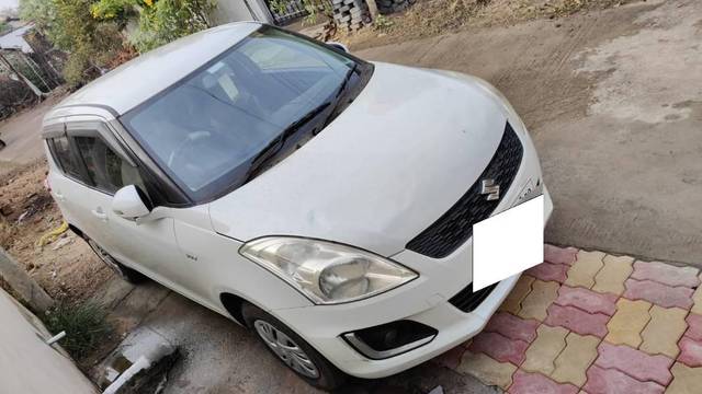 https://images10.gaadi.com/usedcar_image/4299948/original/processed_b096a4e5-2546-46e7-871d-180284ad430b.jpg?imwidth=6400