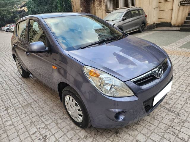 https://images10.gaadi.com/usedcar_image/4299961/original/57a60ed0fd806a90b0f7ca6e5f9099b1.jpg?imwidth=6400