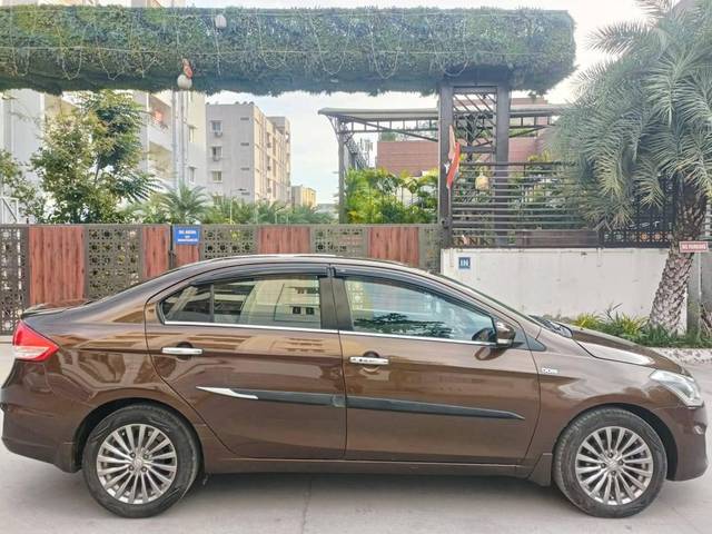 https://images10.gaadi.com/usedcar_image/4299999/original/processed_4fbf3f35db050e4b6a20c00688106c36.jpg?imwidth=6401