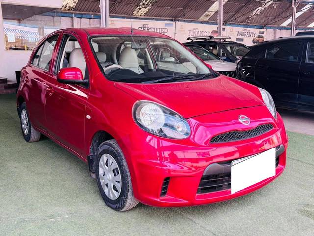 https://images10.gaadi.com/usedcar_image/4300017/original/processed_e072c578e4f84d00d7b003dd0f964fda.jpg?imwidth=6400