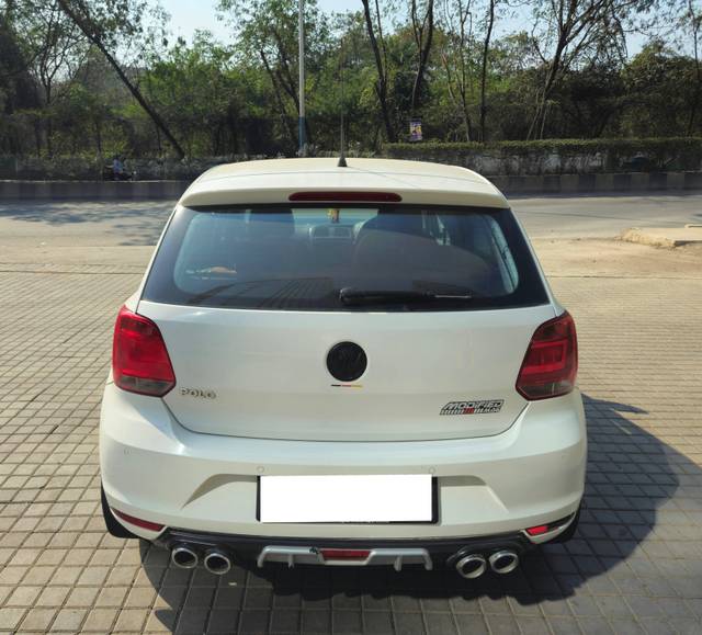 https://images10.gaadi.com/usedcar_image/4300101/original/processed_cbe5433ef8aee09ced230a0372eb2407.jpg?imwidth=6402