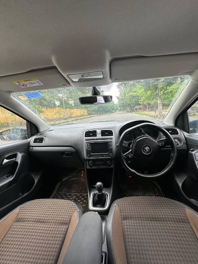 https://images10.gaadi.com/usedcar_image/4300103/original/54e323233c3de0ad2bf16be8700d5a61.jpg?imwidth=6402