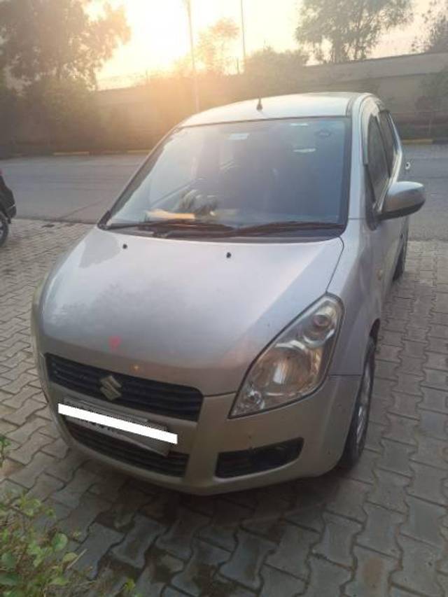 https://images10.gaadi.com/usedcar_image/4300158/original/processed_5403158d-215f-48a0-a6ab-2e34511fc2de.jpg?imwidth=6401