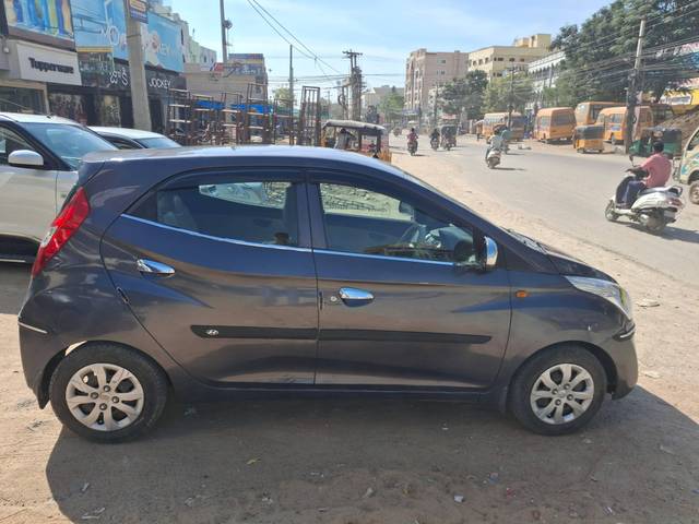 https://images10.gaadi.com/usedcar_image/4300167/original/processed_0f71f08c92737e89f71ab5274af491a0.jpg?imwidth=6401