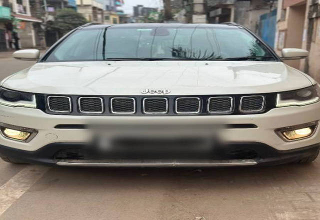 https://images10.gaadi.com/usedcar_image/4300172/original/838ca05fa5610d433d20bd666f5fea10.jpeg?imwidth=6400