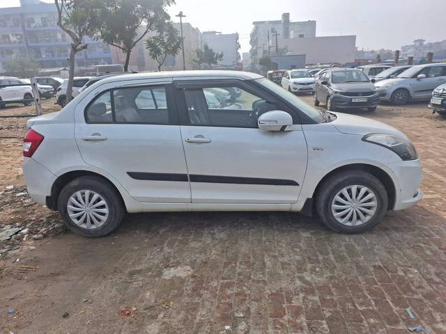 https://images10.gaadi.com/usedcar_image/4300183/original/15ac2f051c5b061d8ea4dcf6d95055ee.jpg?imwidth=6400