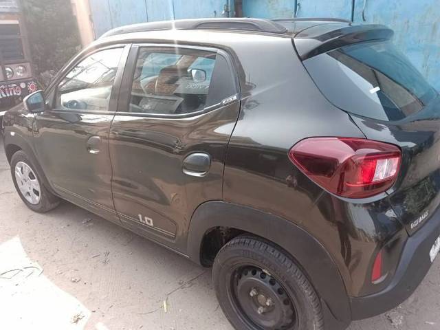 https://images10.gaadi.com/usedcar_image/4300188/original/b603aa91838167f8d18b2aefeb254694.jpg?imwidth=6402