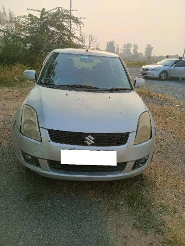 https://images10.gaadi.com/usedcar_image/4300198/original/c4269e132bc7e12924dd705d903b64d4.jpg?imwidth=6400