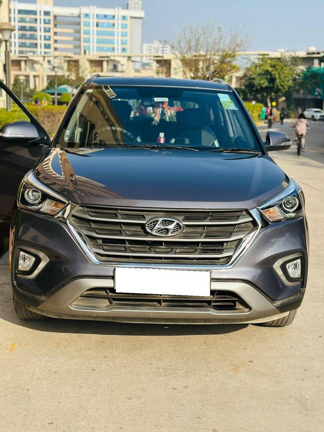 https://images10.gaadi.com/usedcar_image/4300207/original/e79cd1fbc885d4f60330b4c4e54c5195.jpg?imwidth=6402