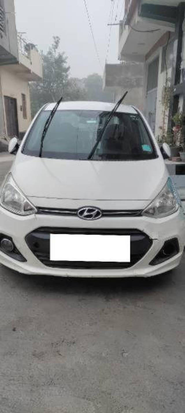 https://images10.gaadi.com/usedcar_image/4300258/original/ebe69e188260be44956dc7d915c207bf.jpg?imwidth=6400