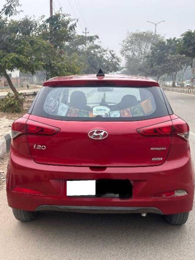 https://images10.gaadi.com/usedcar_image/4300260/original/6b88234e651aa038858a8e2d0ee30ea4.jpeg?imwidth=6401