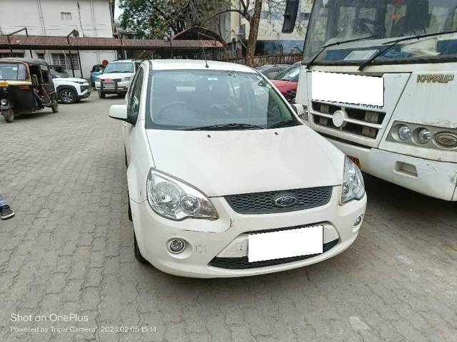 https://images10.gaadi.com/usedcar_image/4300291/original/processed_07ce65c1-08b0-401b-8581-8be3b1ea05b0.jpg?imwidth=6400