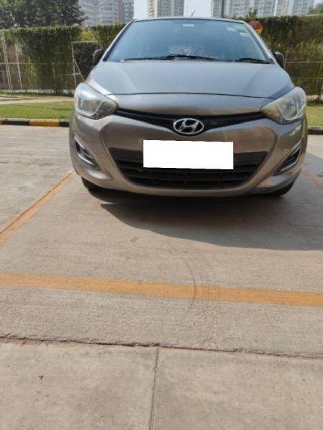 https://images10.gaadi.com/usedcar_image/4300306/original/b7033f784f19629fba9d267cc2a0444d.jpg?imwidth=6400