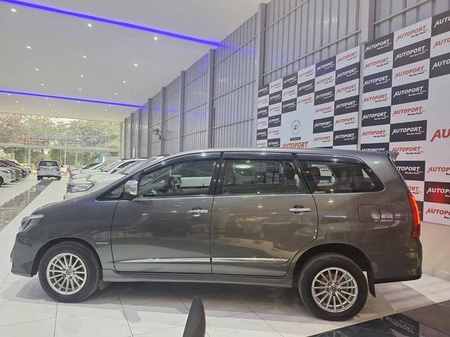 https://images10.gaadi.com/usedcar_image/4300337/original/processed_fc577c4995928e20e1b3f76c4520405e.jpg?imwidth=6401