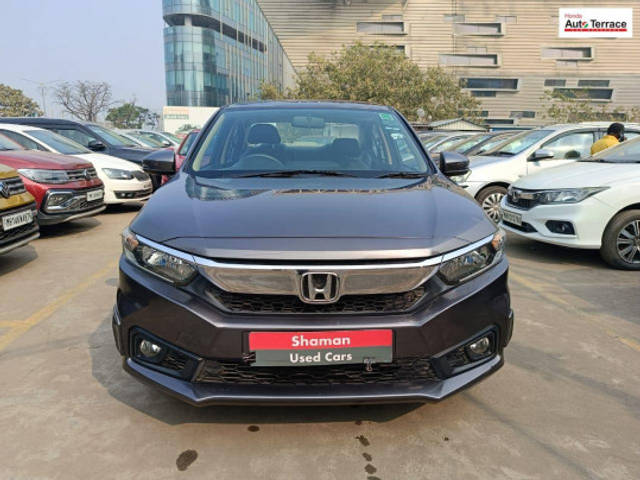 https://images10.gaadi.com/usedcar_image/4300388/original/78682498b4004dd4559ad35d4c7dfb37.jpg?imwidth=6400