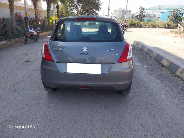 https://images10.gaadi.com/usedcar_image/4300396/original/processed_7537901e7c19744fd97d991a7c895576.jpg?imwidth=6401