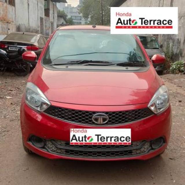 https://images10.gaadi.com/usedcar_image/4300514/original/9cdd9a0a2fcea47aec47d214d32e24d4.jpeg?imwidth=6400