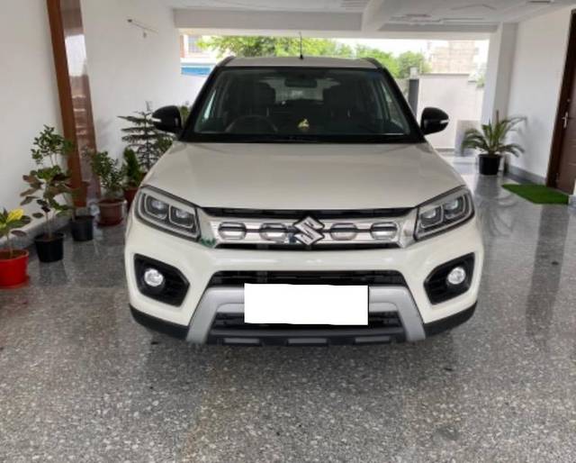 https://images10.gaadi.com/usedcar_image/4300544/original/processed_80462118-9fa6-4668-8463-a13603accf04.jpeg?imwidth=6400