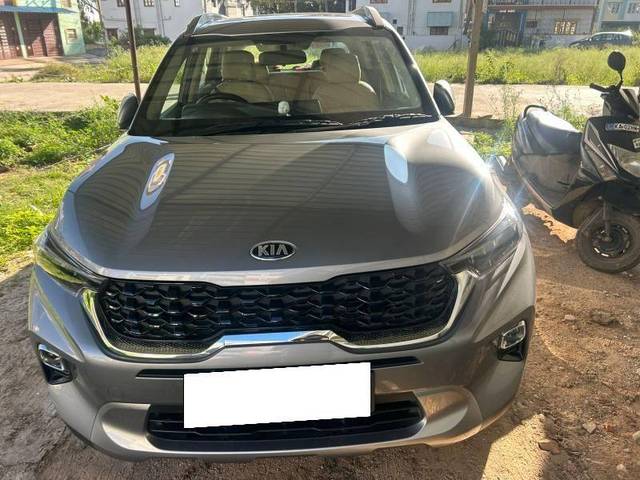 https://images10.gaadi.com/usedcar_image/4300868/original/4307ea07e3e6130aae2dd61c31554935.jpg?imwidth=6400