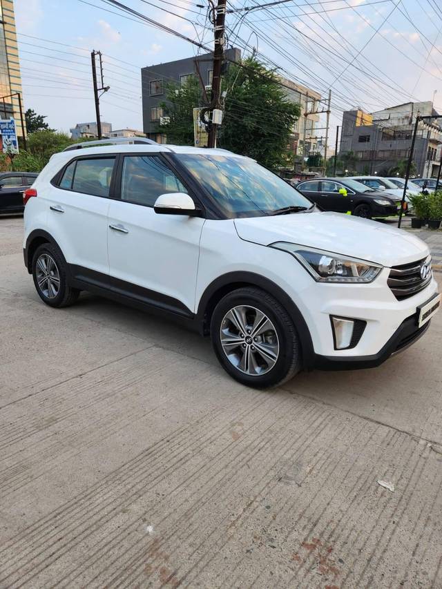 https://images10.gaadi.com/usedcar_image/4300882/original/processed_18aa563d04af3ab577d966e935363e55.jpg?imwidth=6400