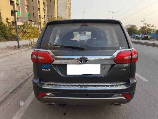 https://images10.gaadi.com/usedcar_image/4300928/original/e5b6f06356b3d62168b26de2645d7f95.jpg?imwidth=6401