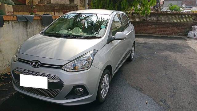 https://images10.gaadi.com/usedcar_image/4300929/original/processed_34d63ad3-e832-4c19-970e-6d8337162af3.jpg?imwidth=6400