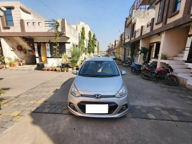 https://images10.gaadi.com/usedcar_image/4300950/original/processed_f6a65a9e-1a77-4bf2-81f2-b04c85f5873e.jpg?imwidth=6401