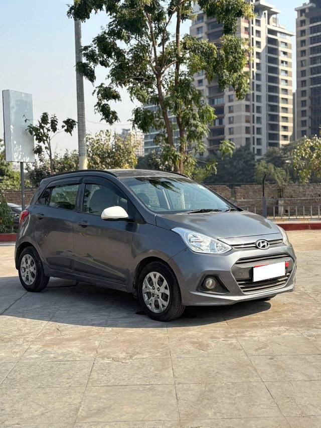 https://images10.gaadi.com/usedcar_image/4300995/original/processed_d6ed81f9f7392751c680a08995e28d39.jpg?imwidth=6400